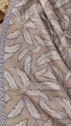 Toosh Leaf luxury stole 28 × 80 inches – Maharaja